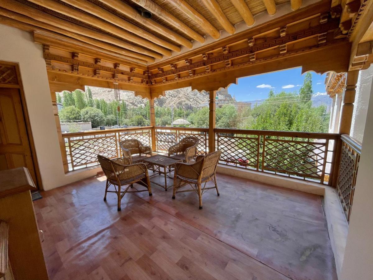 New Royal Guest House Leh Exterior foto