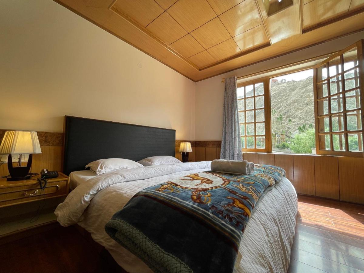 New Royal Guest House Leh Exterior foto